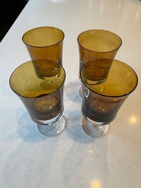 Set of 4 Amber goblets Stemmed Glasses for Dining & Entertaining Denby mirage br